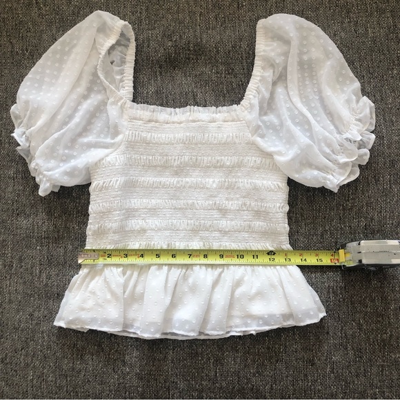EXPRESS WHITE SMOCKED PUFF SLEEVE TOP, SIZE PETITE SMALL - Picture 4 of 10